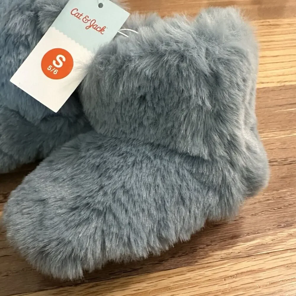 NEW!! Cat & Jack Faux Fur Slip-On Booties, Slippers, Non-Slip, Soft, S (5/6)